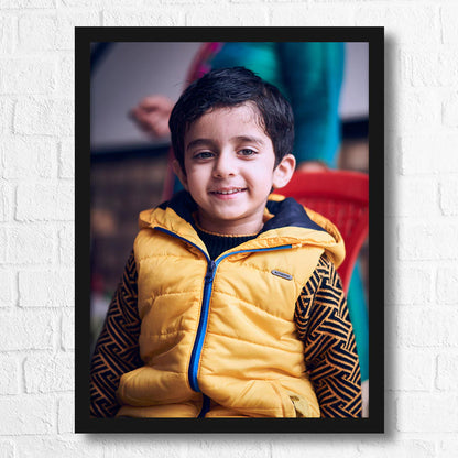 Personalized portrait photo frame